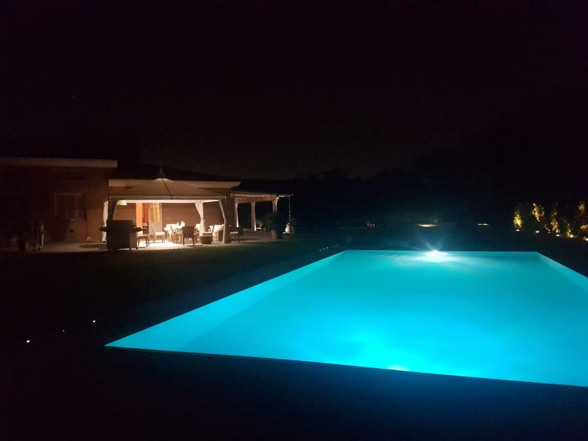 La Villa Nel Bosco Lucca Bagian luar foto